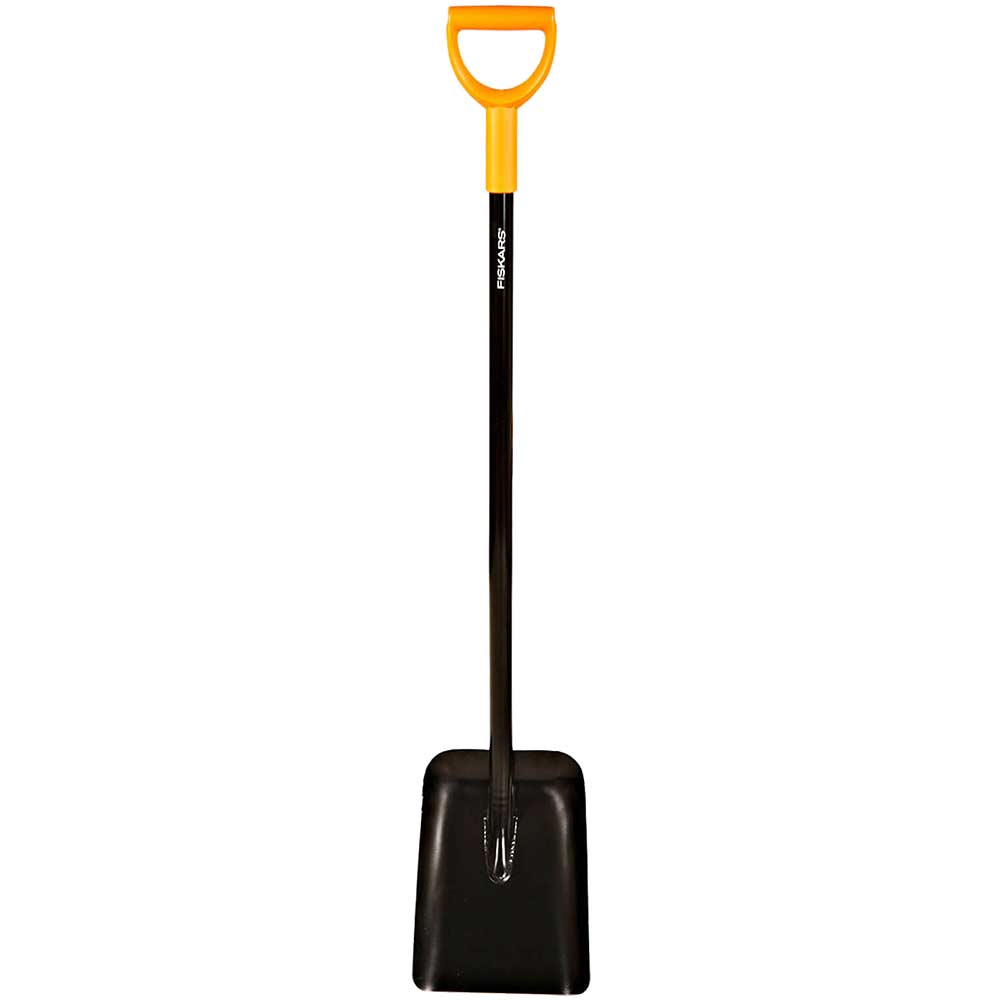 Fiskars Solid Shovel 127 Metres Long