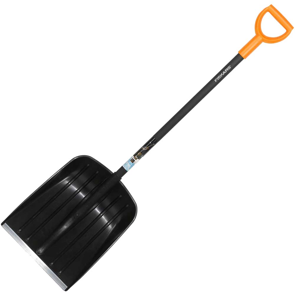 Fiskars Premium Snow Shovel 13 Metre Long