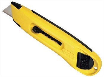 STANLEY STA010088 LIGHTWEIGHT ABS PLASTIC RETRACTABLE KNIFE